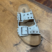 【IMPORT BRAND 2026】スタッツベルトサンダル(LOWソール)