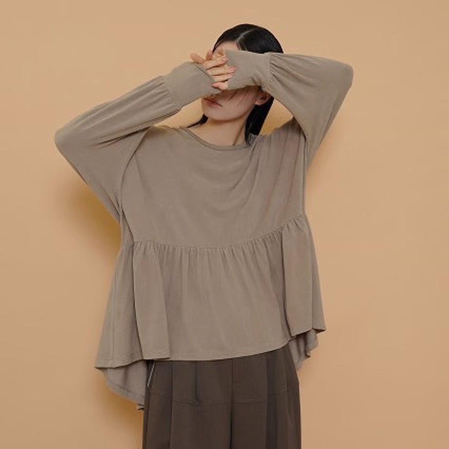 【CYAN 2025 AW】 ラウンドギャザーウォームドルマンTOPS