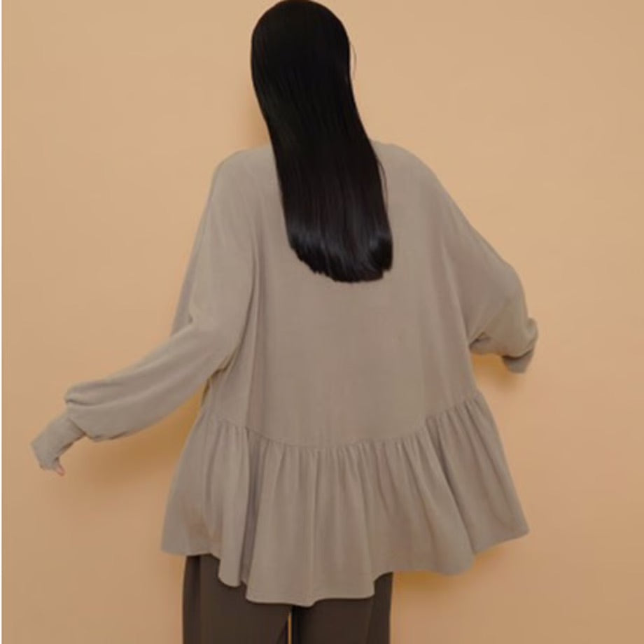 【CYAN 2025 AW】 ラウンドギャザーウォームドルマンTOPS