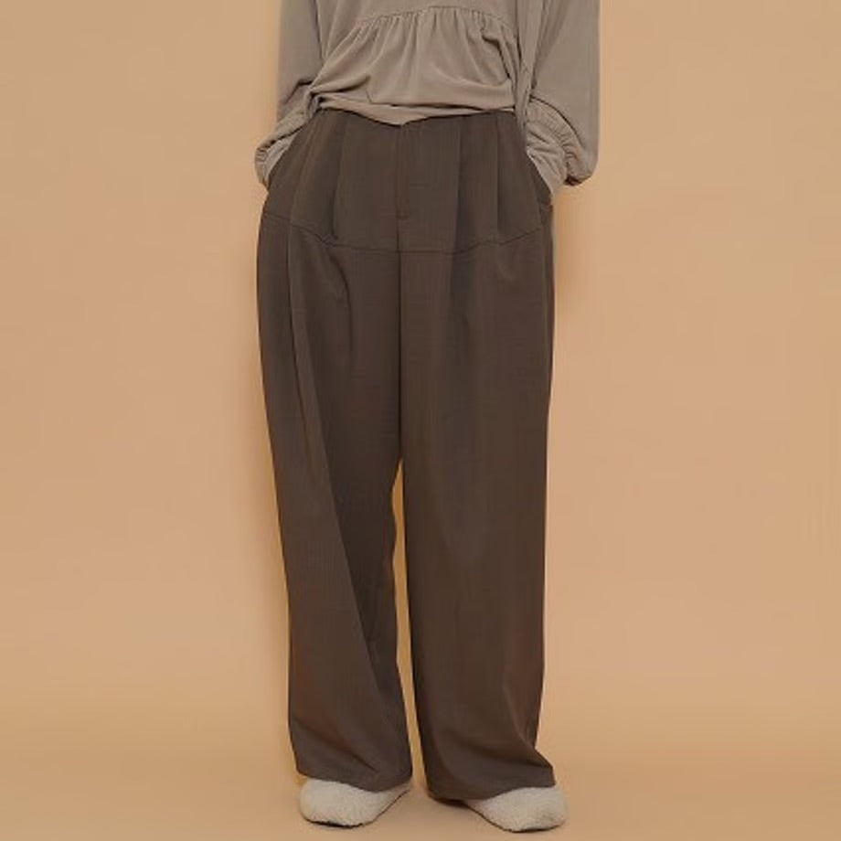 【CYAN 2025 AW】 3タックラウンドステッチバギー