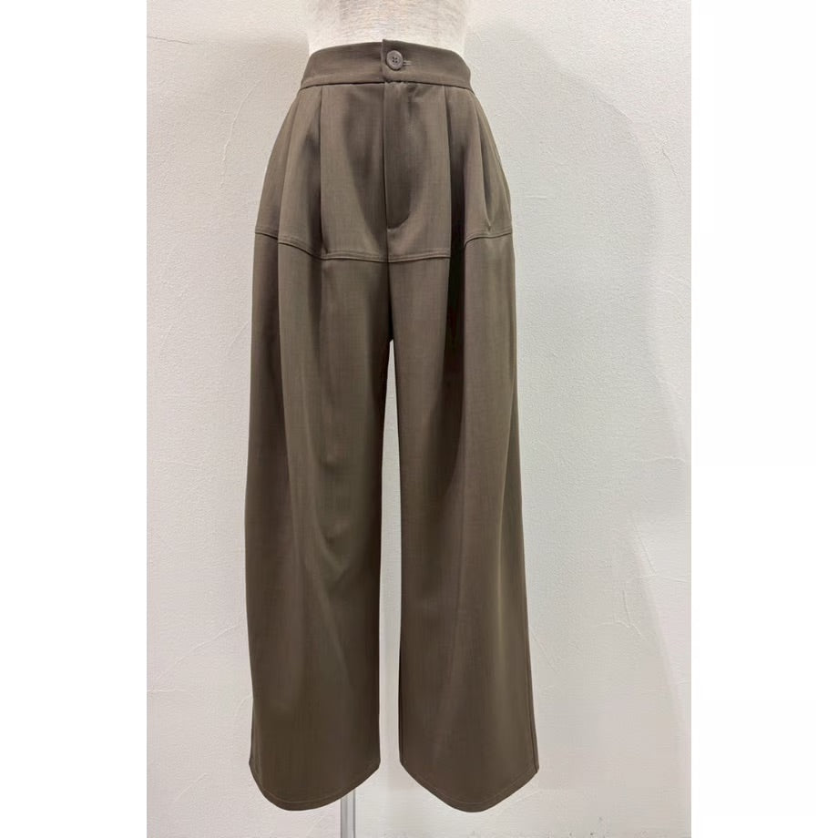 【CYAN 2025 AW】 3タックラウンドステッチバギー