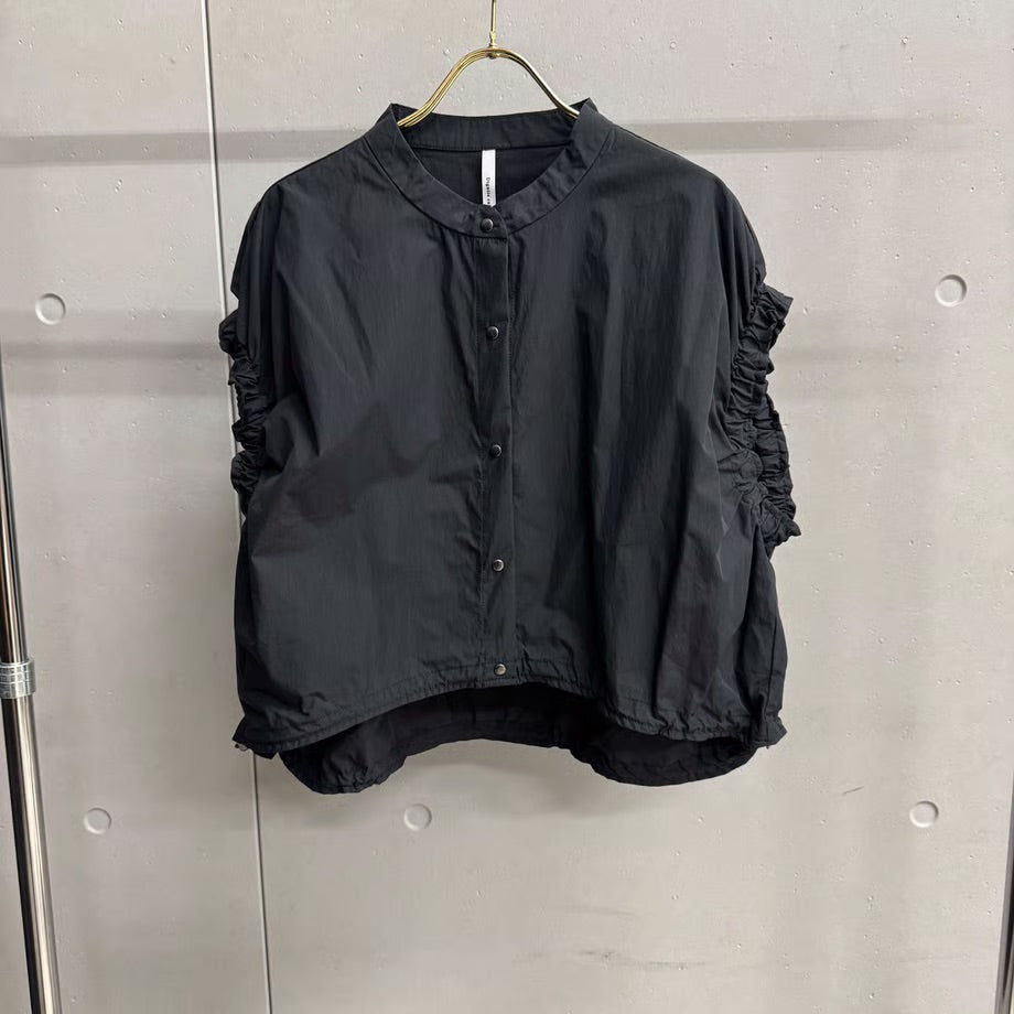 【Dignite collier】ショートスナップベスト