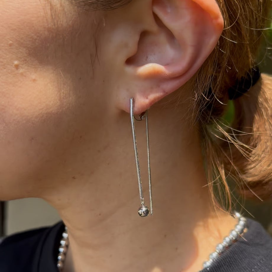 【SALON】ボール付スネークチェーンピアス&イヤリング