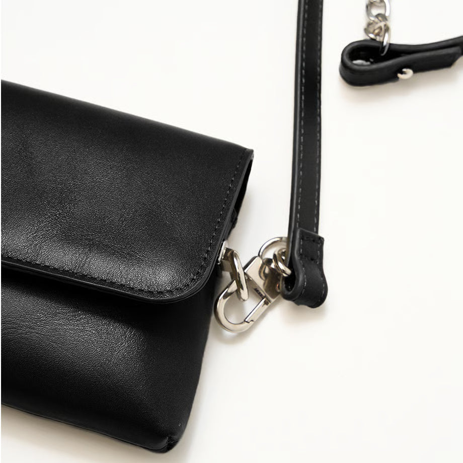 再販決定!!【YENN LIMITED ORDER】CHAIN BELT POUCH