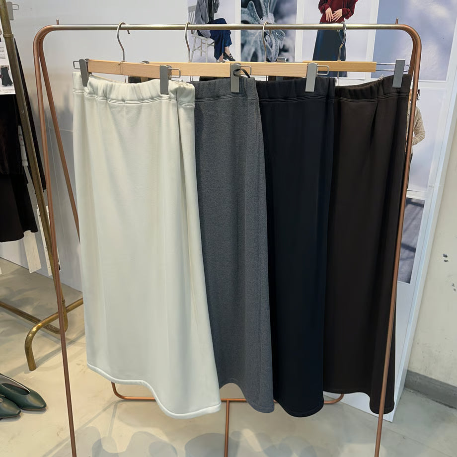 【cafune / PASSIONE 2025 WINTER】FAMMET back flare skirt