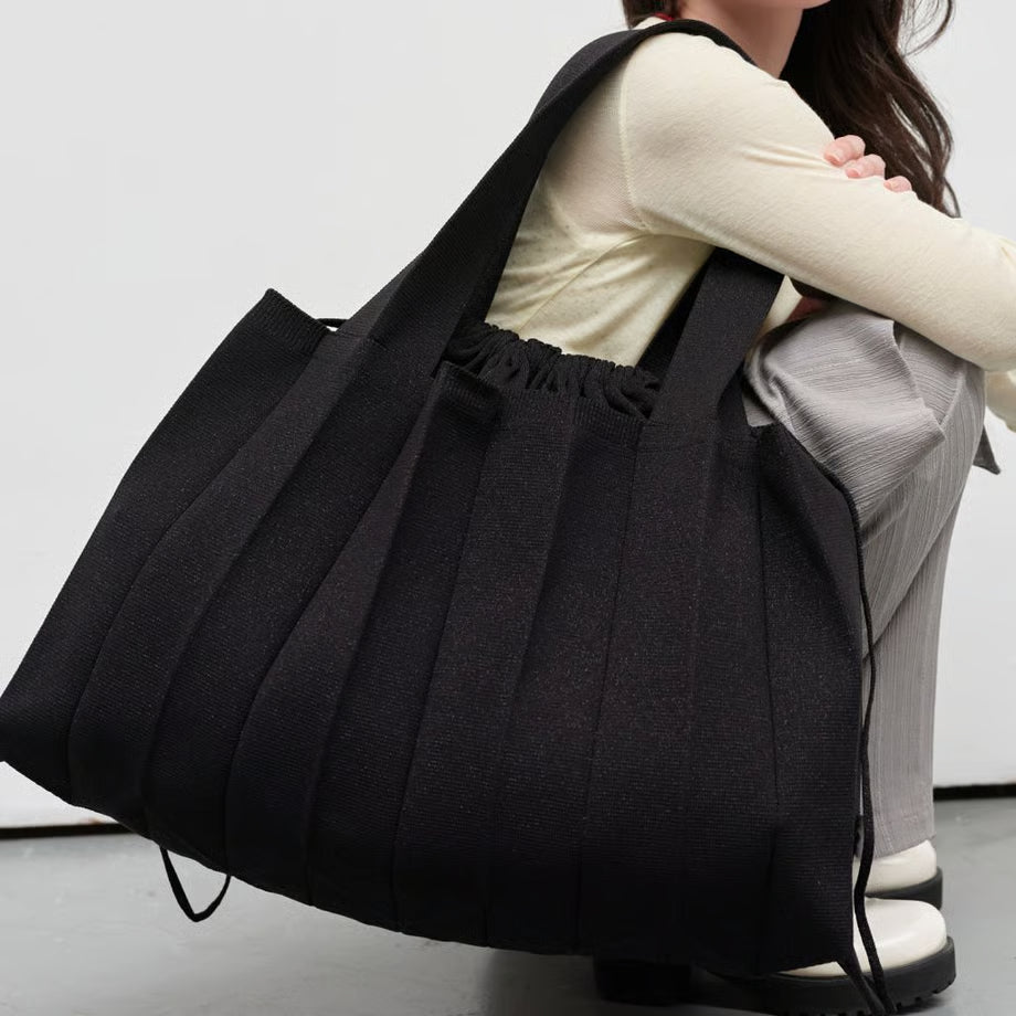 【PLEATS MAMA】Big Shoulder Bag