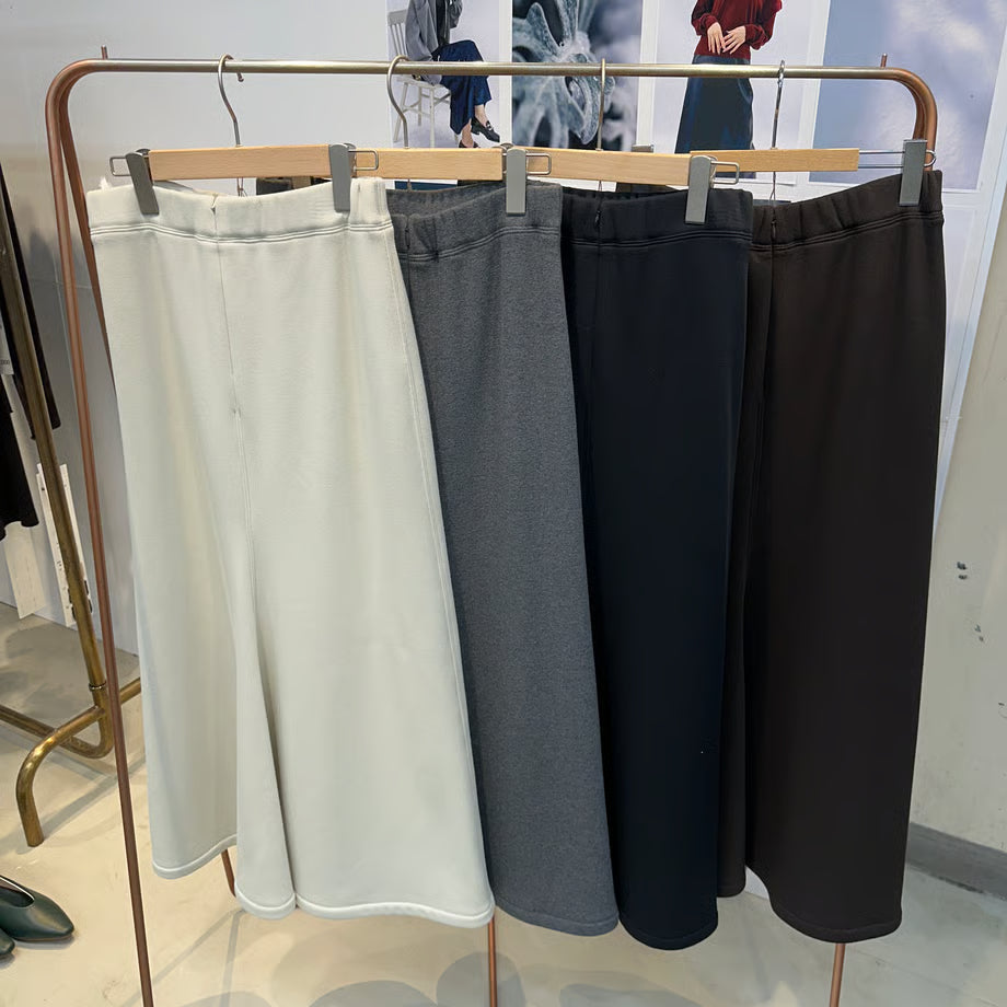 【cafune / PASSIONE 2025 WINTER】FAMMET back flare skirt