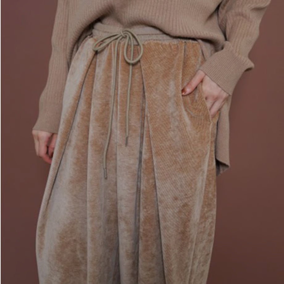 【CYAN 2025 AW vol.2】カルゼベロアオーバータックテーパード