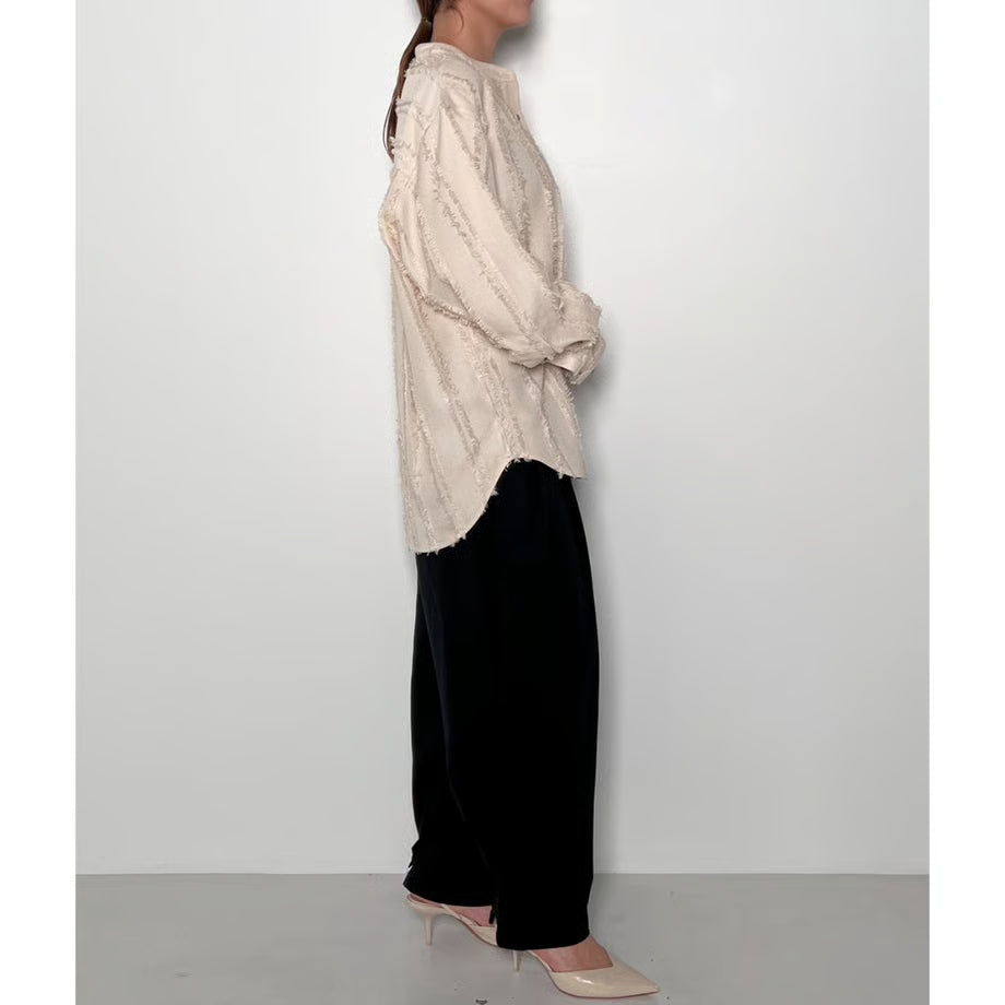 【CHIGNON 2025 AUTUMN/WINTER】コットンブレンドタックパンツ