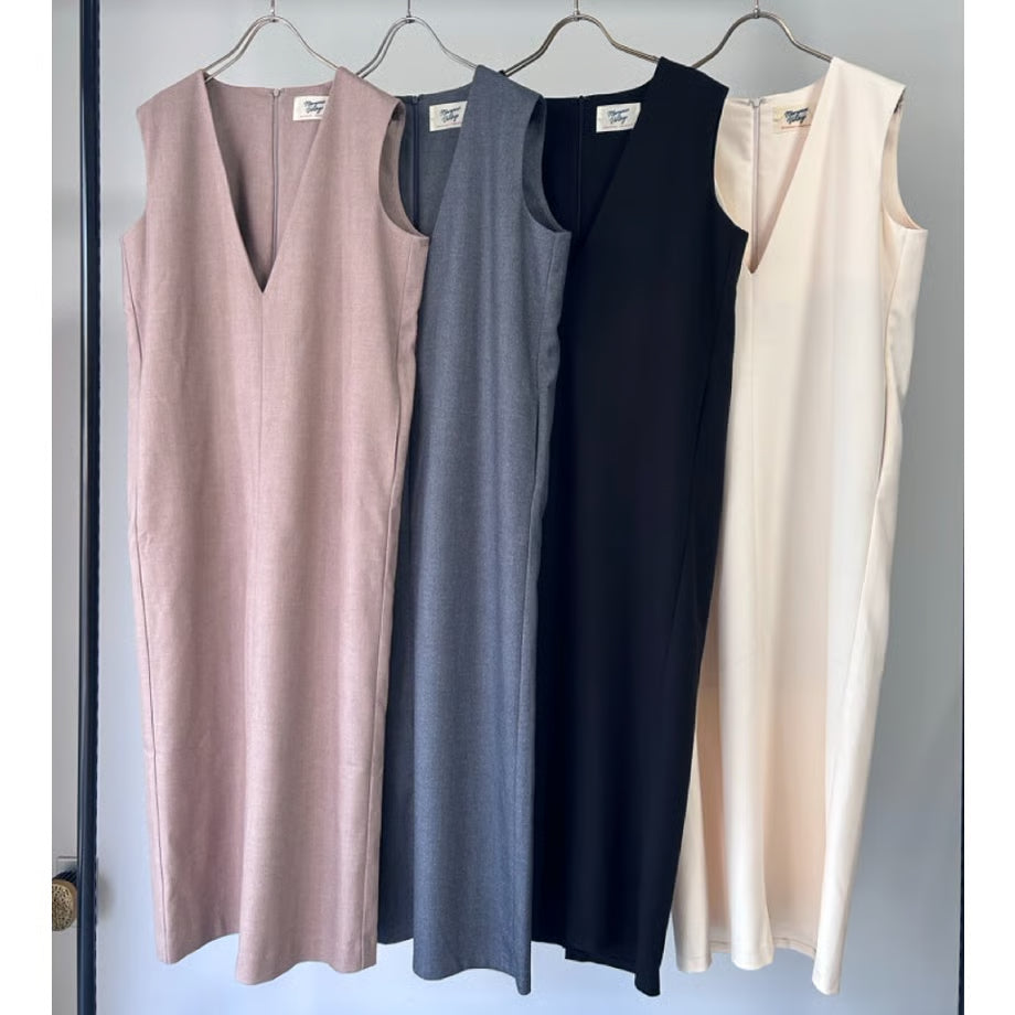 【MARGAUX 2025 WINTER】Vネックフラノワンピース