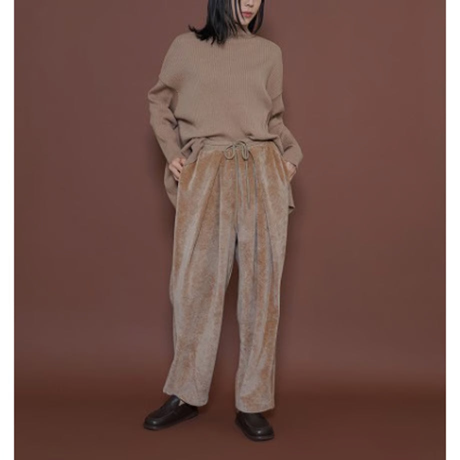 【CYAN 2025 AW vol.2】アシメスリットオーバータートル