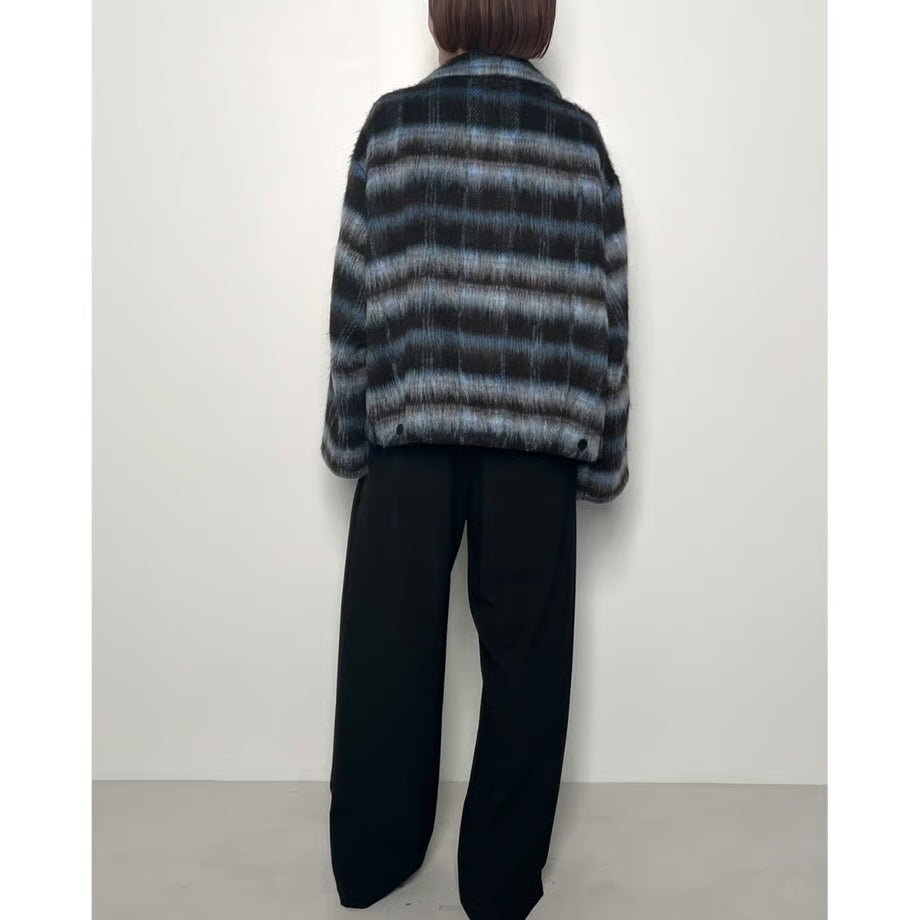 【CHIGNON 2025 AUTUMN/WINTER】シャギーチェックブルゾン