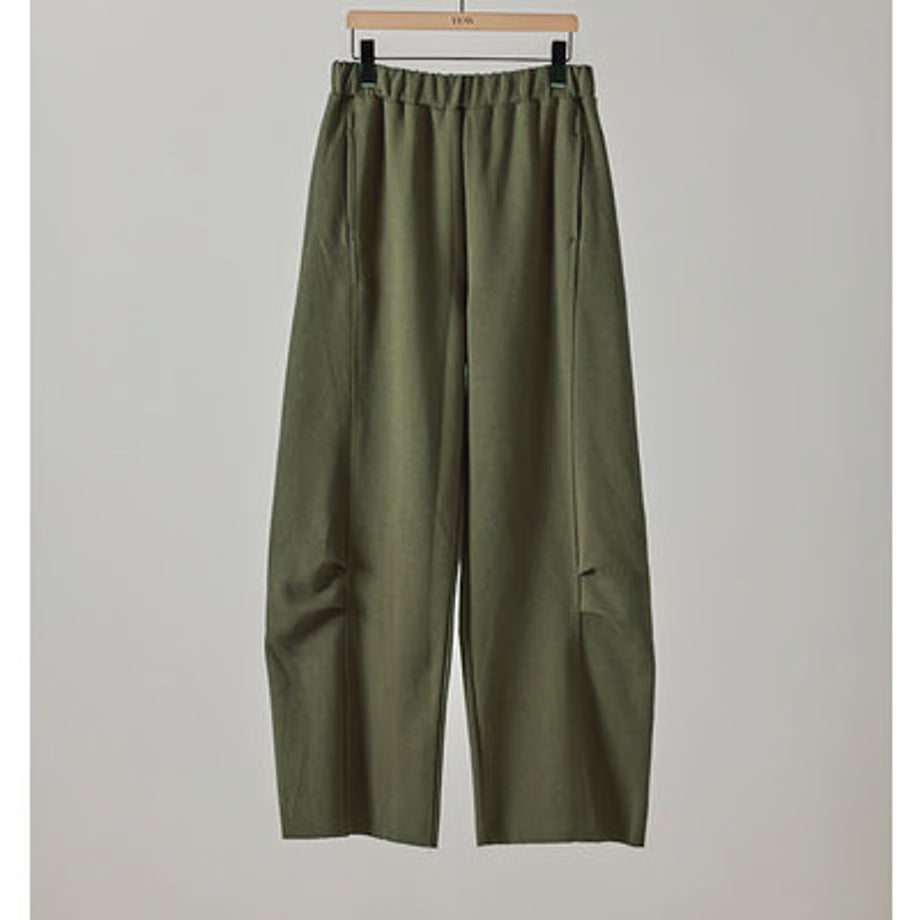 【YENN LIMITED ORDER】KNEE TUCK SWEAT PT