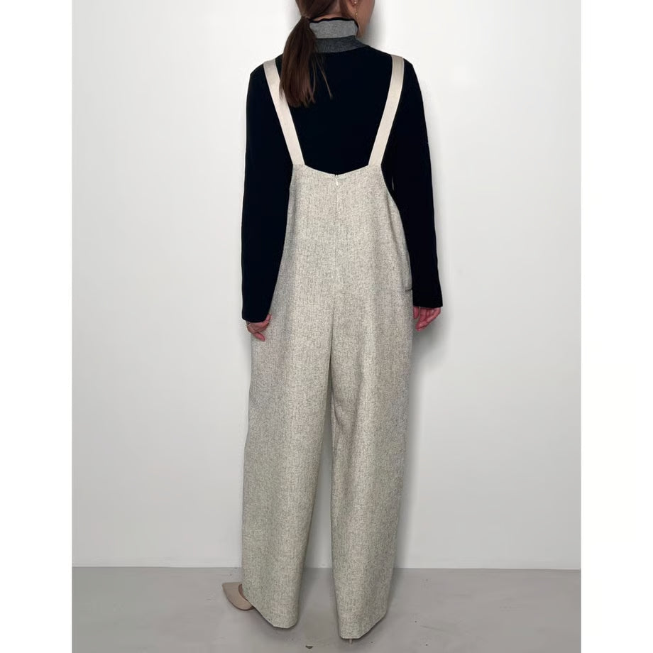 【CHIGNON 2025 AUTUMN/WINTER】ツイードサロペット