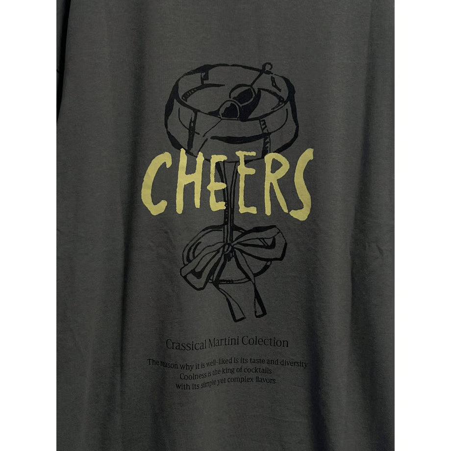 【CHIGNON 2025 AUTUMN/WINTER】”CHEERS”ロゴロンTee