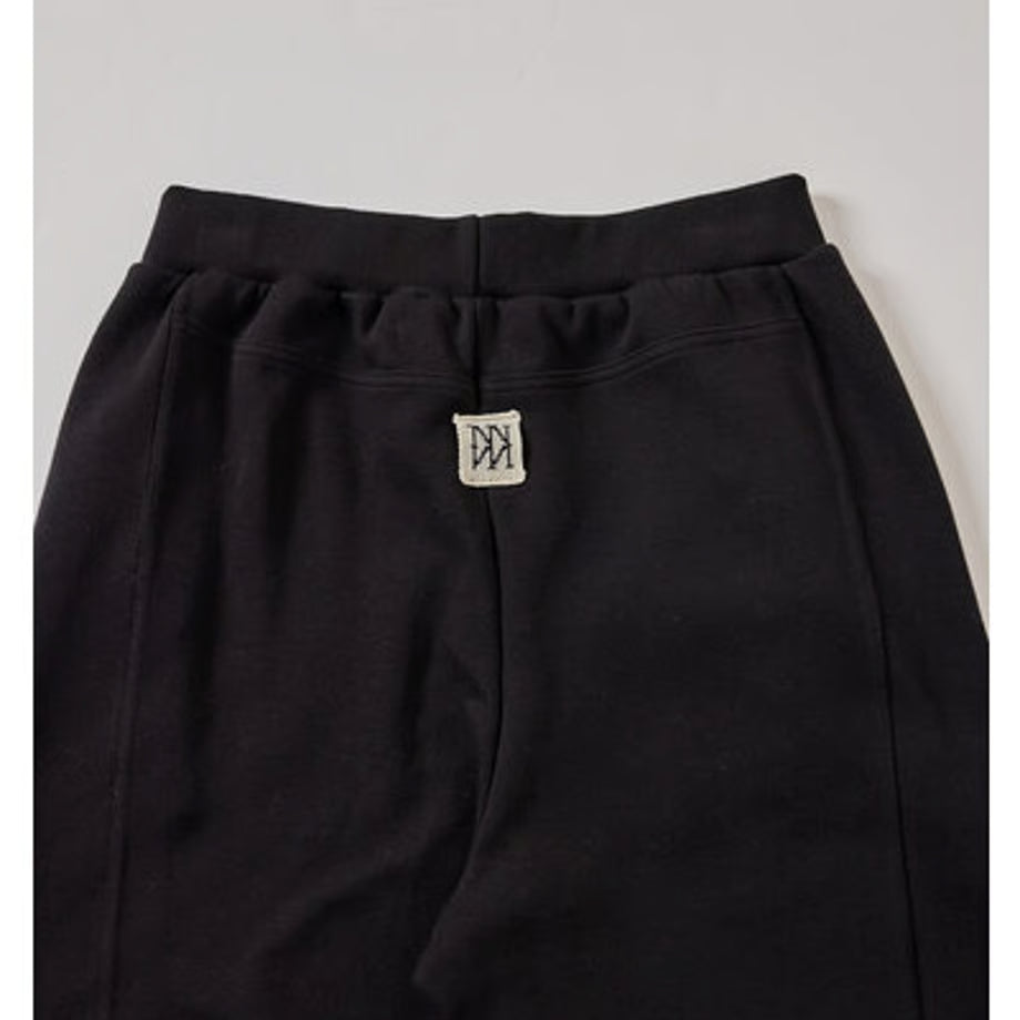 【YENN LIMITED ORDER】KNEE TUCK SWEAT PT
