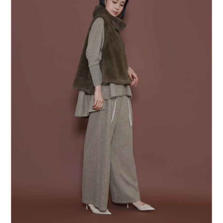 【CYAN 2025 AW vol.2】バックオーバーハイネックファーベスト