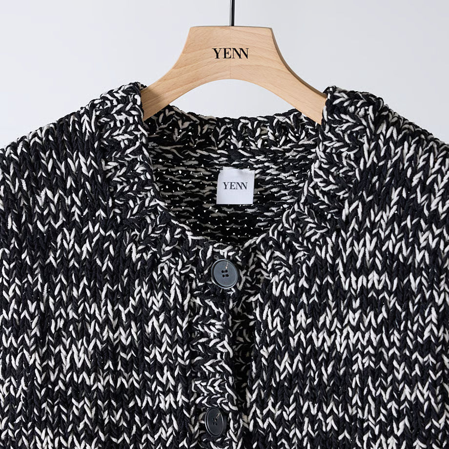 【YENN 2025 AUTUMN/WINTER】MIX HAND KNIT VEST