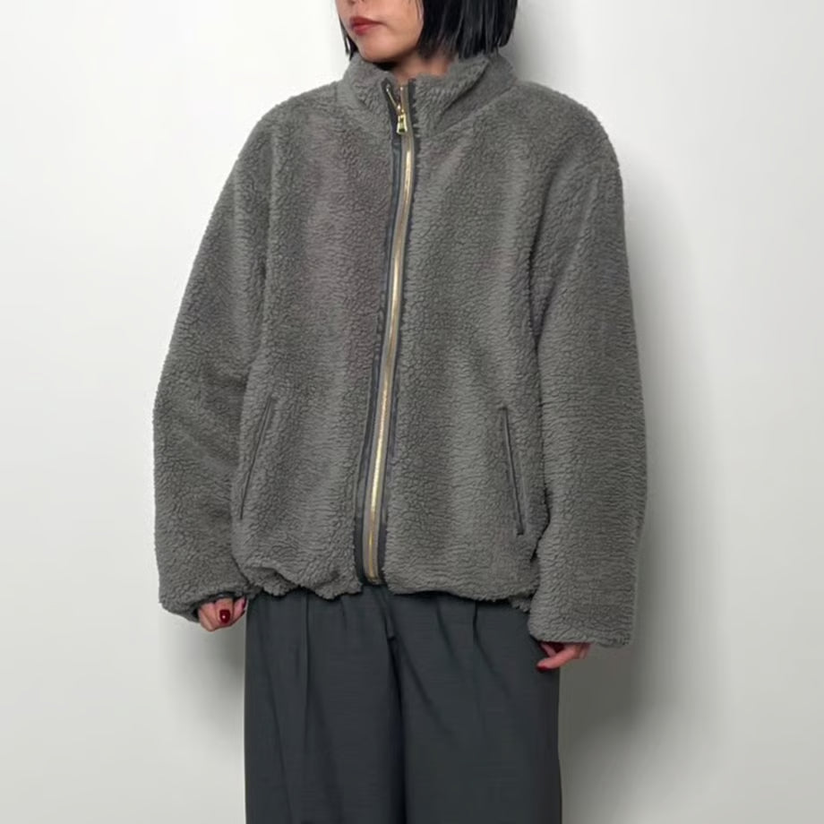 【CHIGNON 2025 AUTUMN/WINTER】リバーシブルボアブルゾン