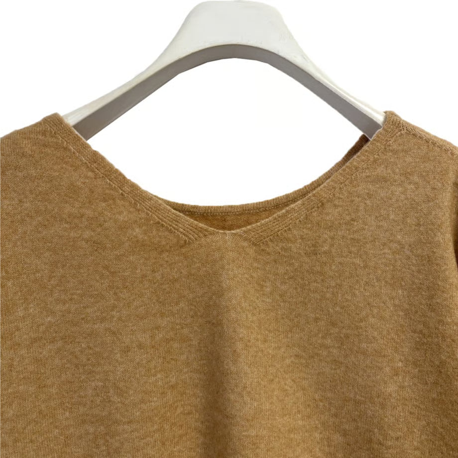 【CHIGNON 2025 AUTUMN/WINTER】サイドスリット2WAYニット