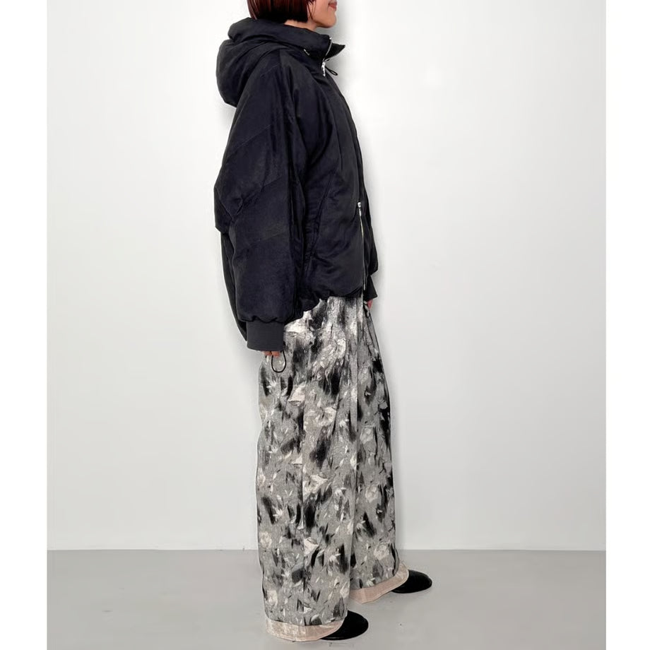 【CHIGNON 2025 AUTUMN/WINTER】ワッシャーサテンプリントPT