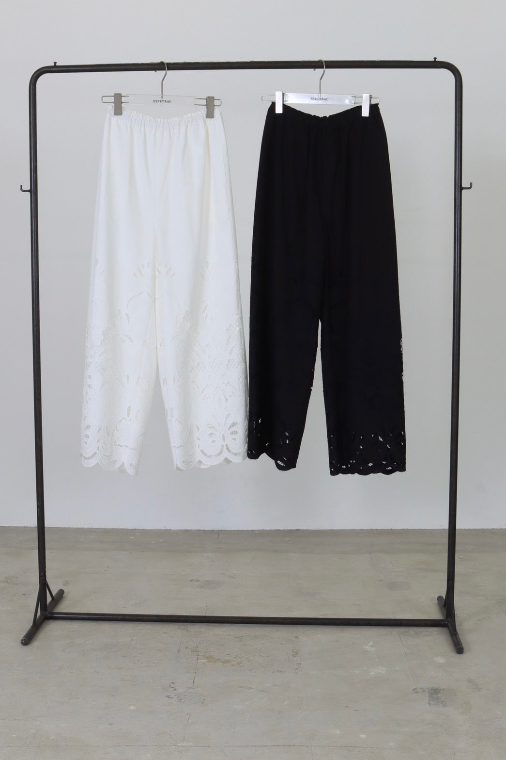【ESPEYRAC 2027 SPRING】カットワークレースパンツ-2月下旬頃発送