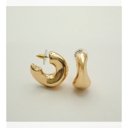 【CHIGNON】ボリュームニュアンスフープピアス