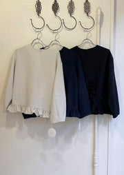 【anana】裾フリルブラウス