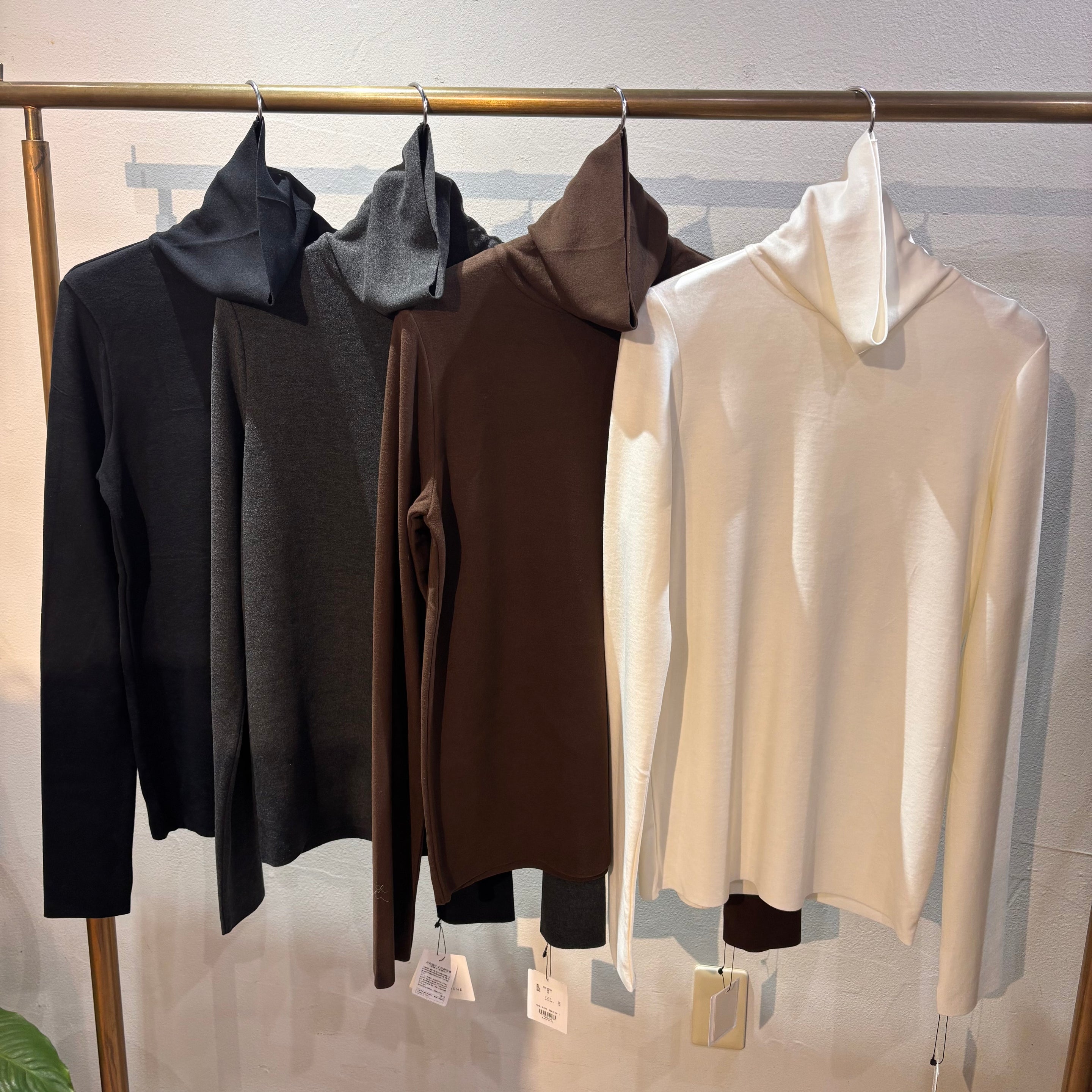 【CLOCHE】フリースタートルネック長袖インナー