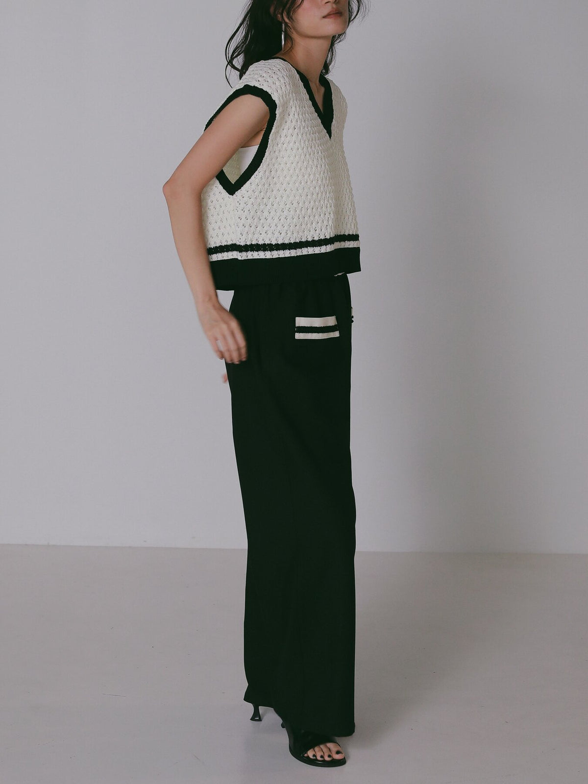 【CHIGNON 2027 PRE-SPRING】コントラストラインPT - 12月中旬頃発送