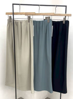 【CLOCHE / CYNICAL】ヒーティングイージースカート