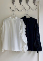 【anana】袖プリーツデザインジョーゼット２WAYブラウス