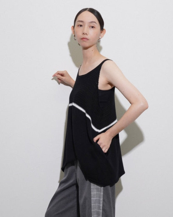【CYAN 2026 SPRING＆SUMMER VOL.1】１ライン透かしニットタンク