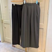 【CLOCHE】タックワイドパンツ