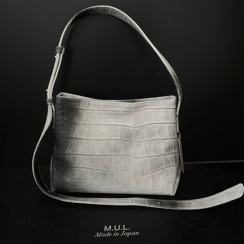 【M.U.L.】テールショルダーS　ホワイトヌバック汚し加工