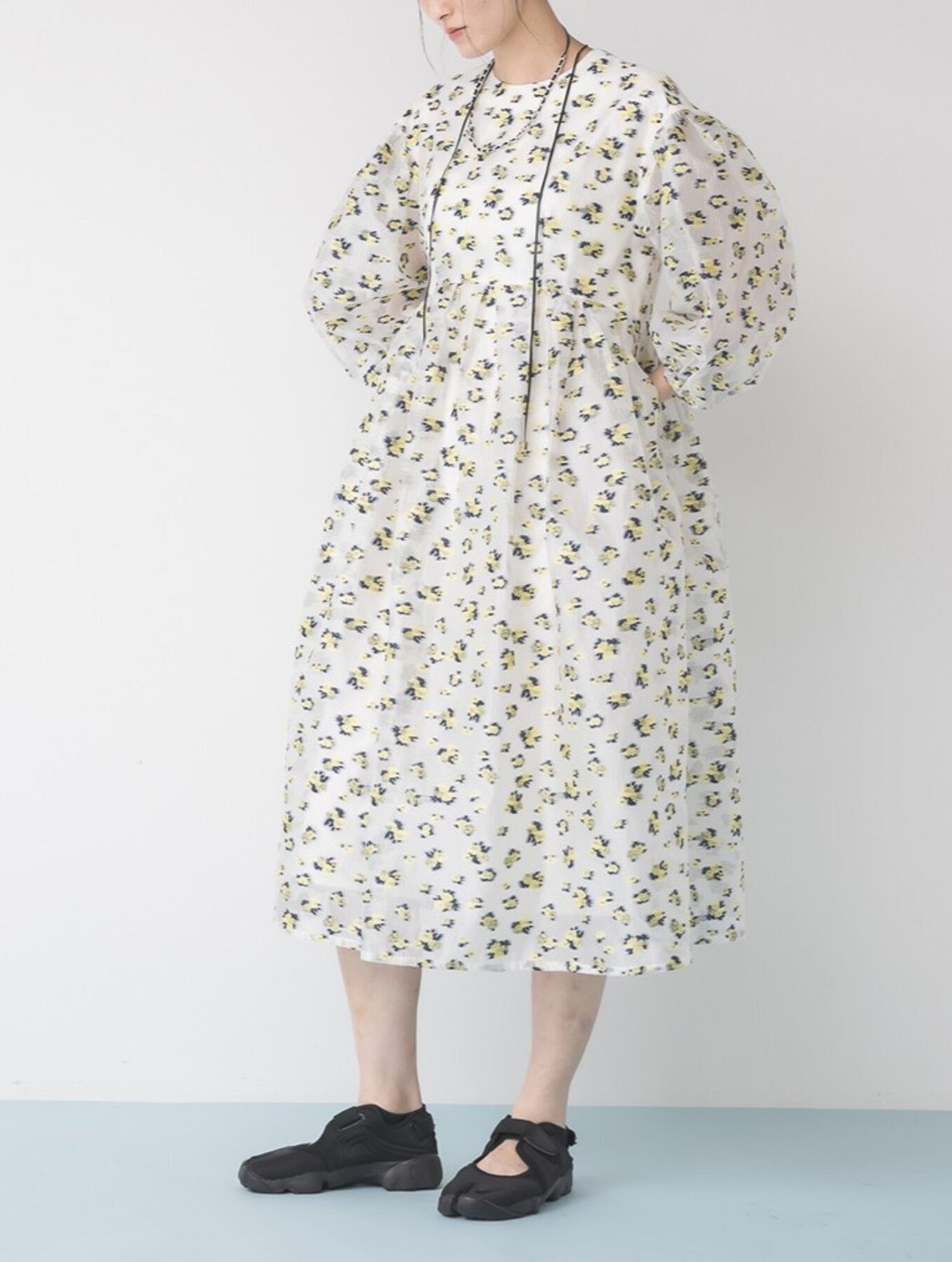 【Mewl 2027 PRE SPRING】SOFIA DRESS - 1月中旬頃発送