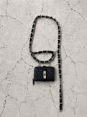 【M.U.L 2026-9】HALF ROUND WALLET BIG CHAIN - Black キルト型押し