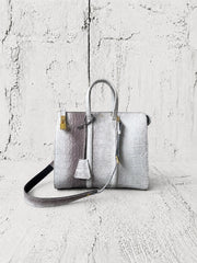 【M.U.L 2026-9】BOSTON BAG M - ホワイトヌバックブラウン汚し加工 クロコダイル型押し