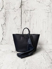 【M.U.L 2026-9】BASKET TOTE M leather stole - 編み込み型押し