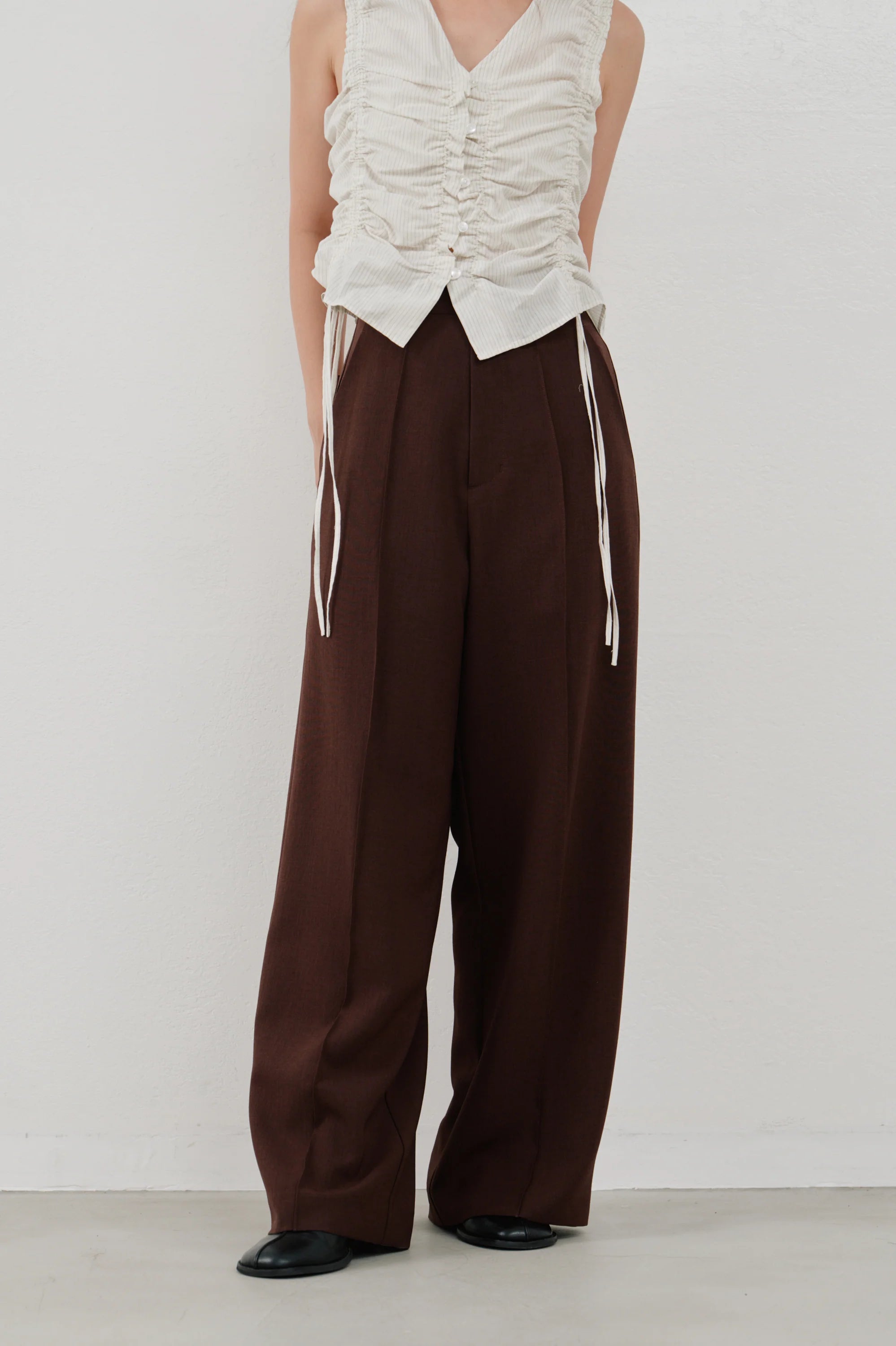 【Hella 2026 SPRING/SUMMER】pintuck wide pants