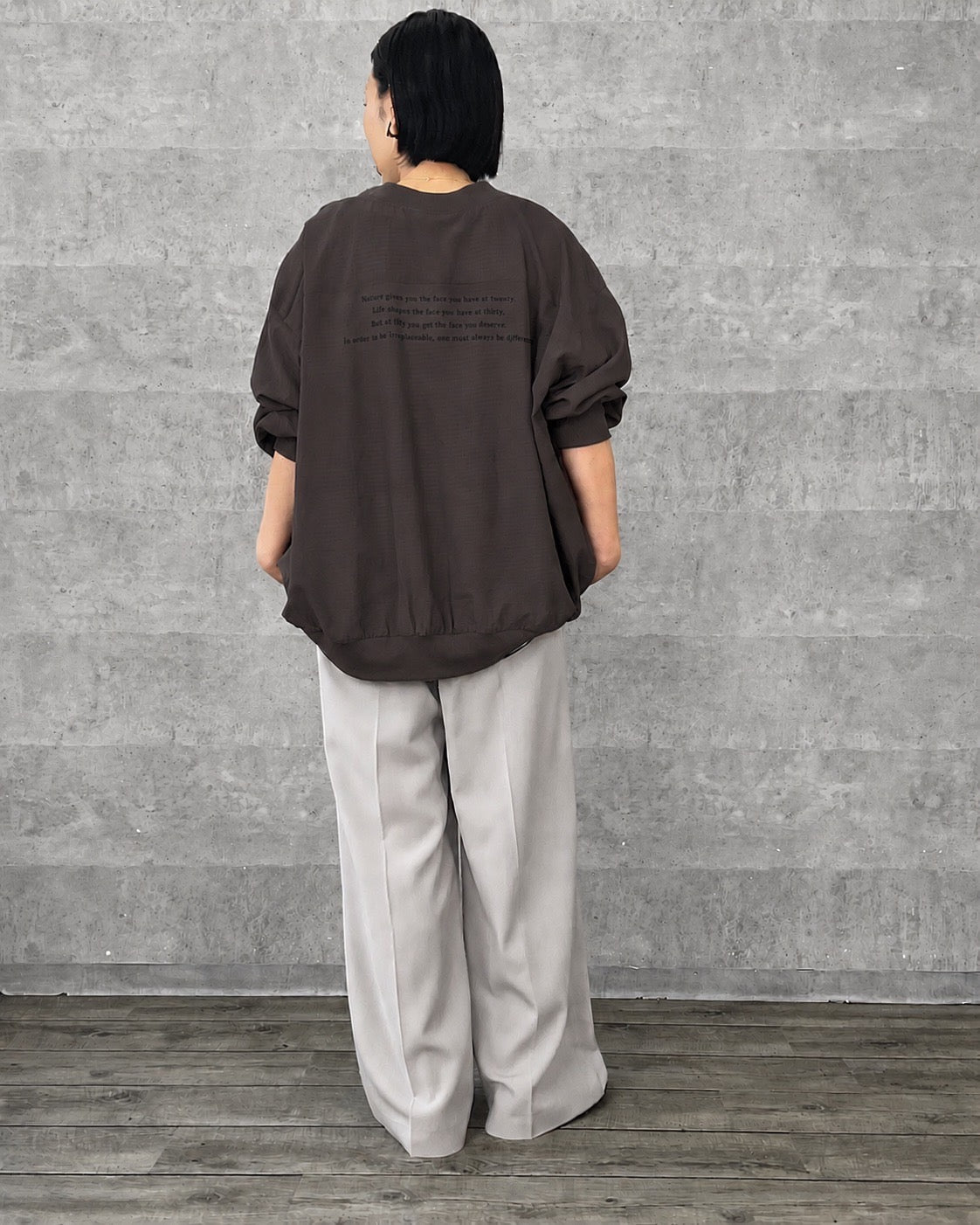 【AnnaKerry】BACK LOGO CARDIGAN - Champdelarose