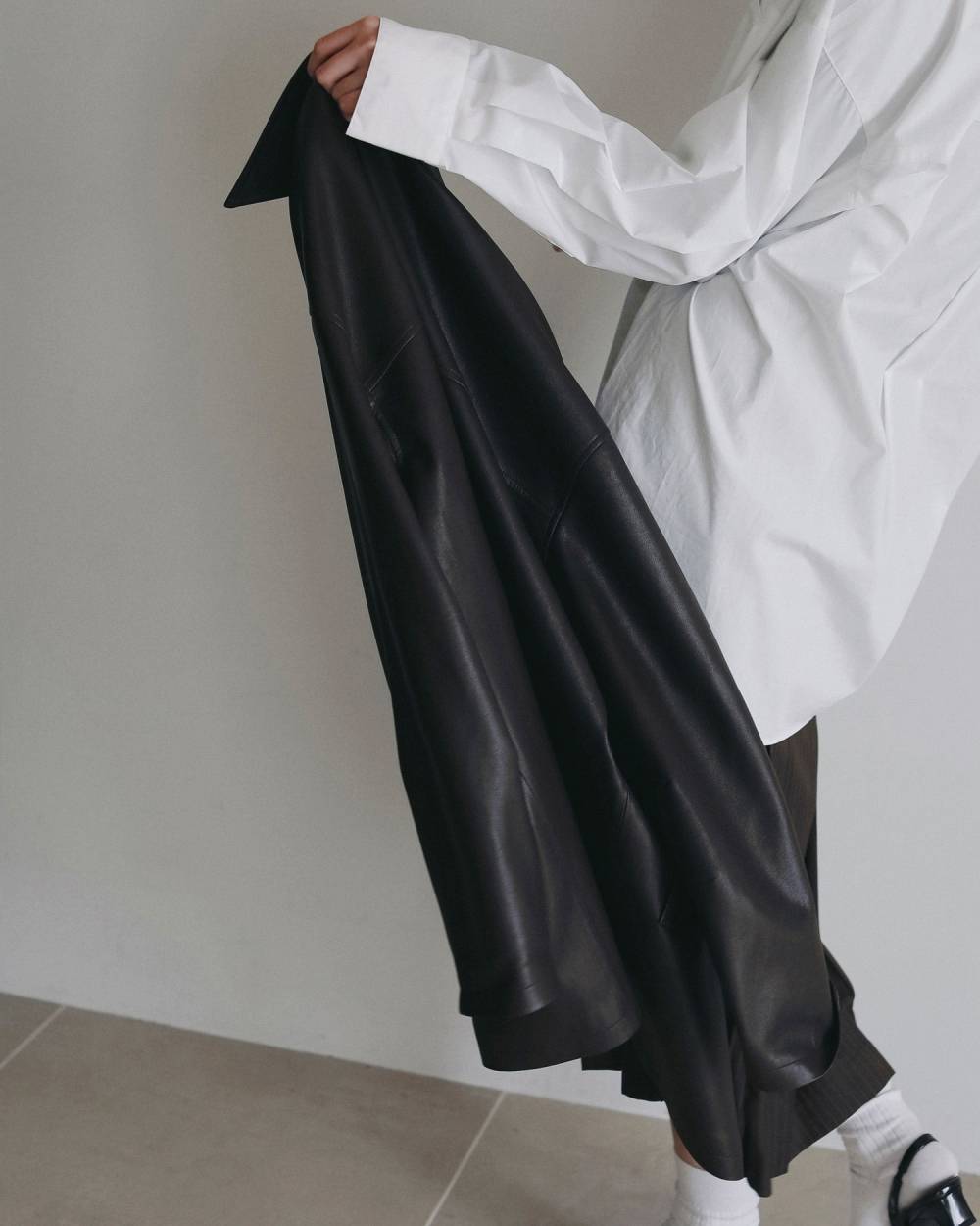 【anuke 2026 PRE FALL COLLECTION】Ecoleather Over Jacket - Champdelarose