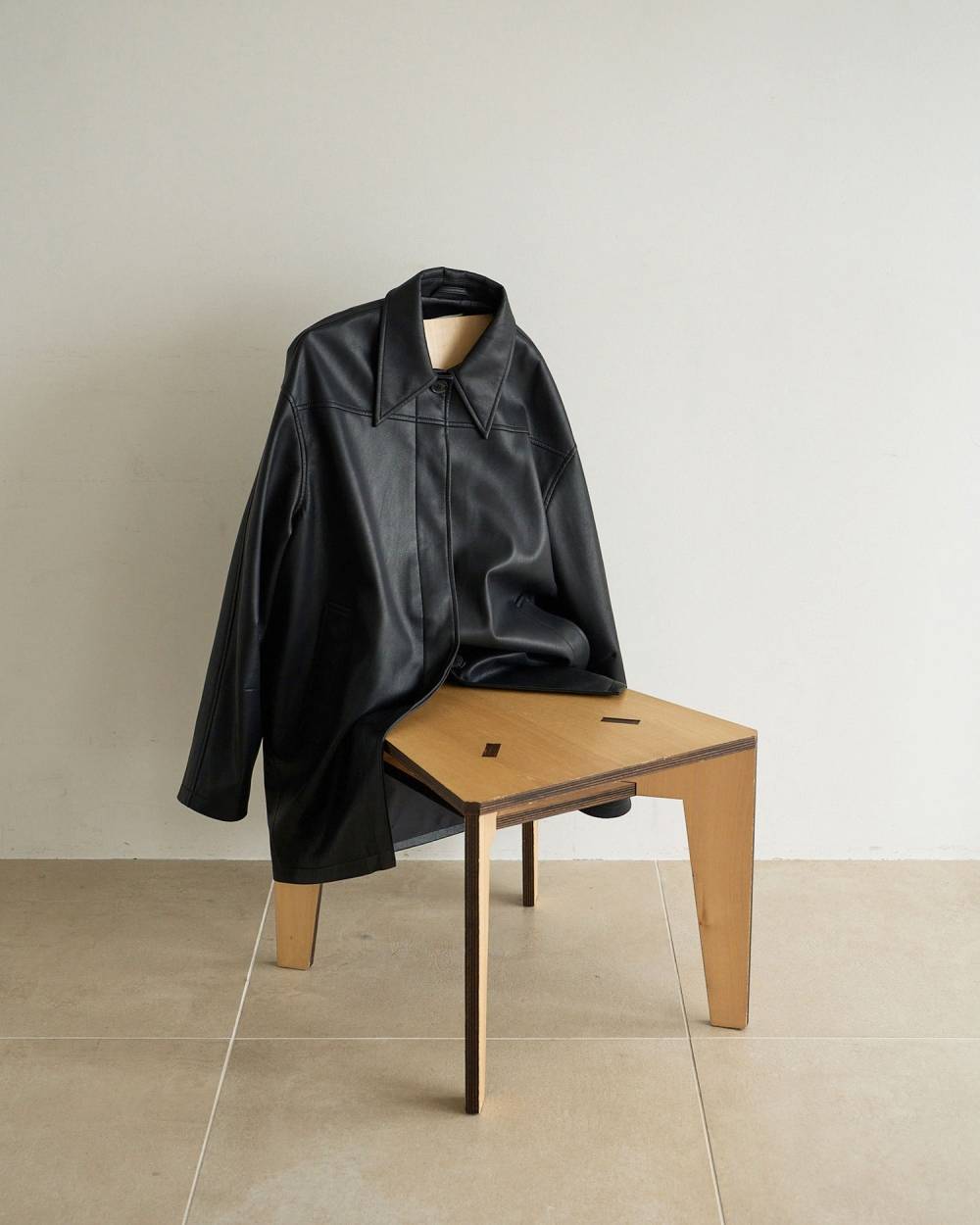 【anuke 2026 PRE FALL COLLECTION】Ecoleather Over Jacket - Champdelarose