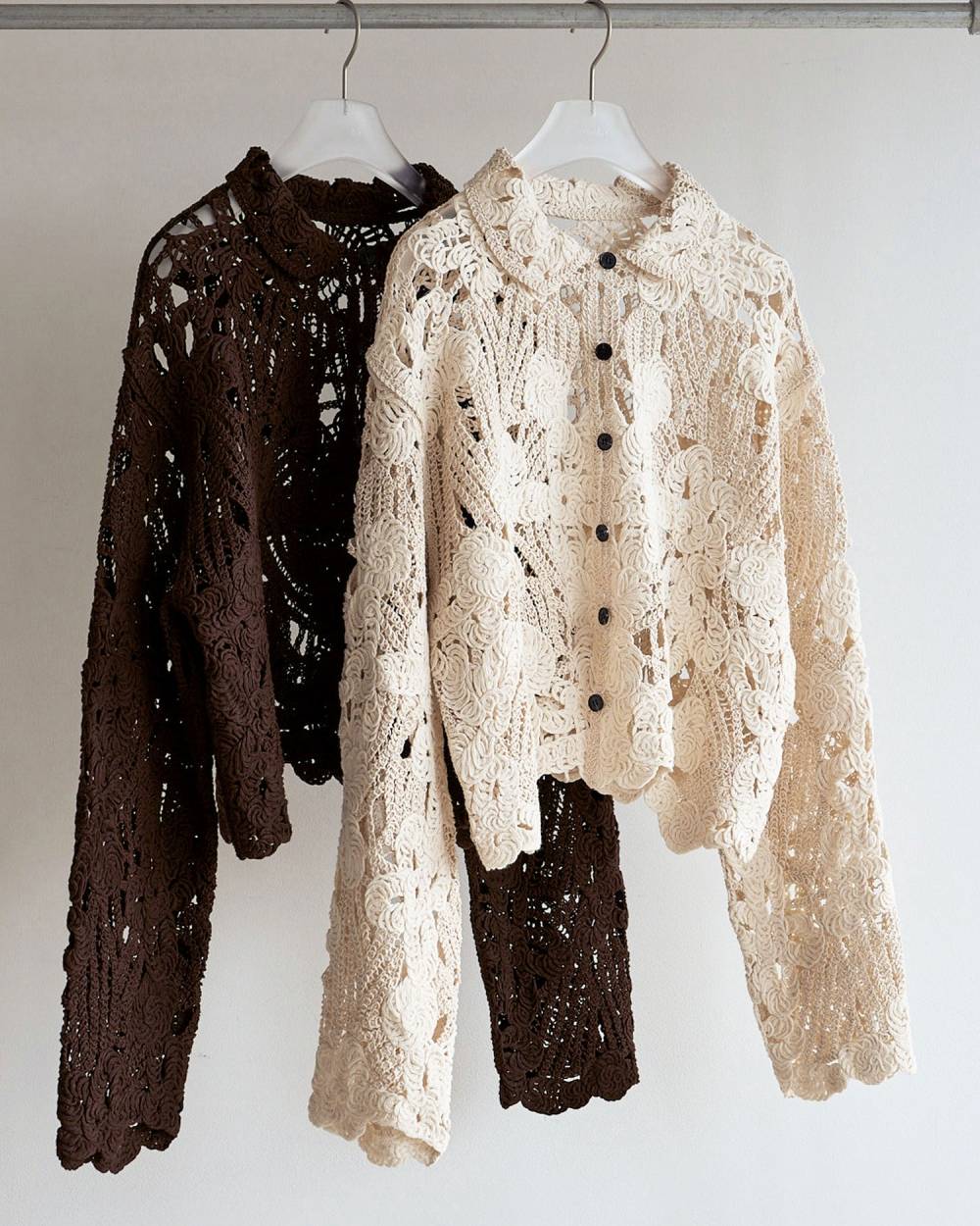 【anuke 2026 PRE FALL COLLECTION】Embroidery Over Shirts - Champdelarose