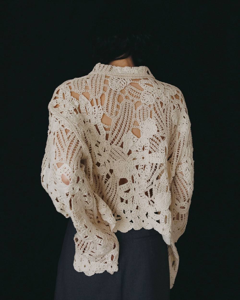 【anuke 2026 PRE FALL COLLECTION】Embroidery Over Shirts - Champdelarose
