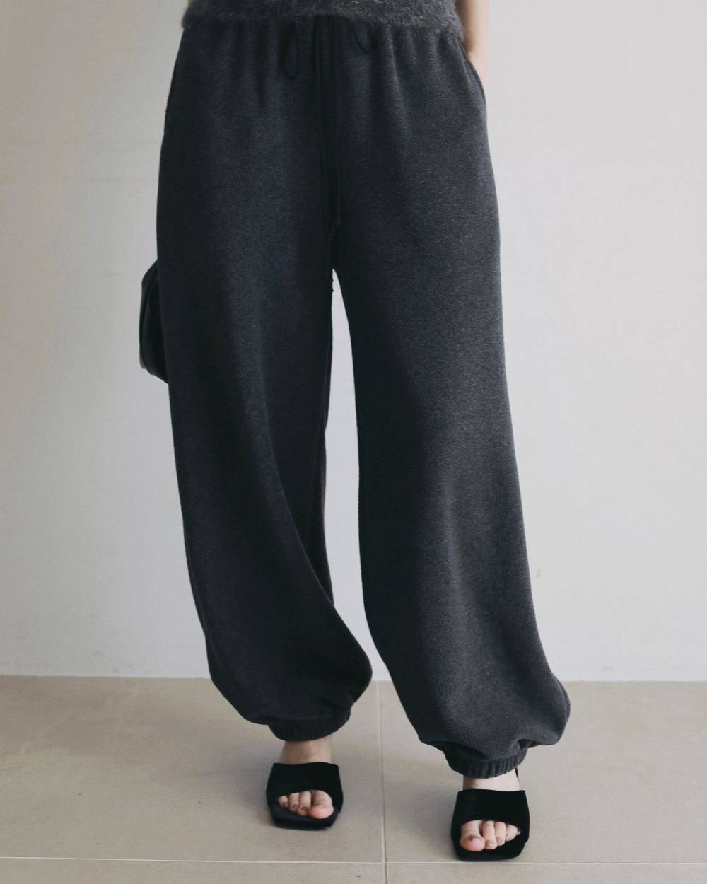 【anuke 2026 PRE FALL COLLECTION】Fleece Rough Pants - Champdelarose