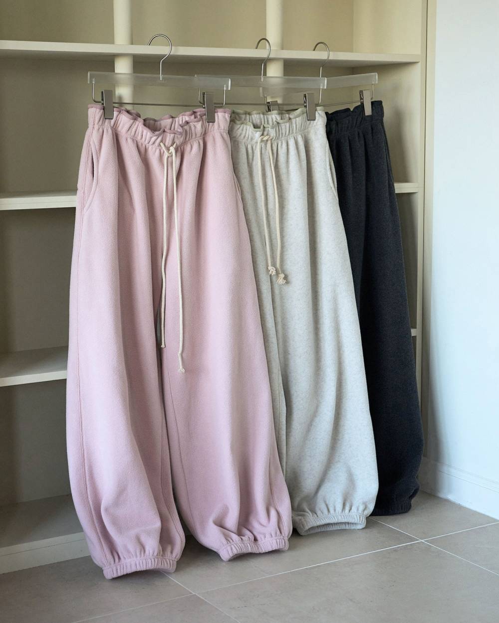 【anuke 2026 PRE FALL COLLECTION】Fleece Rough Pants - Champdelarose