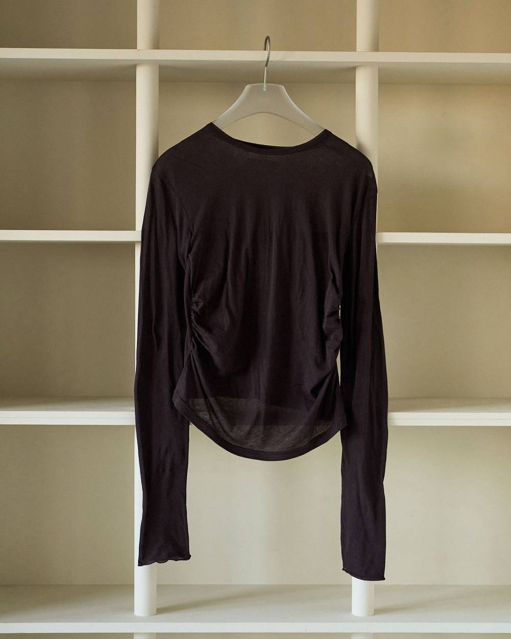 【anuke 2026 PRE FALL COLLECTION】Gather Compact Tops - Champdelarose