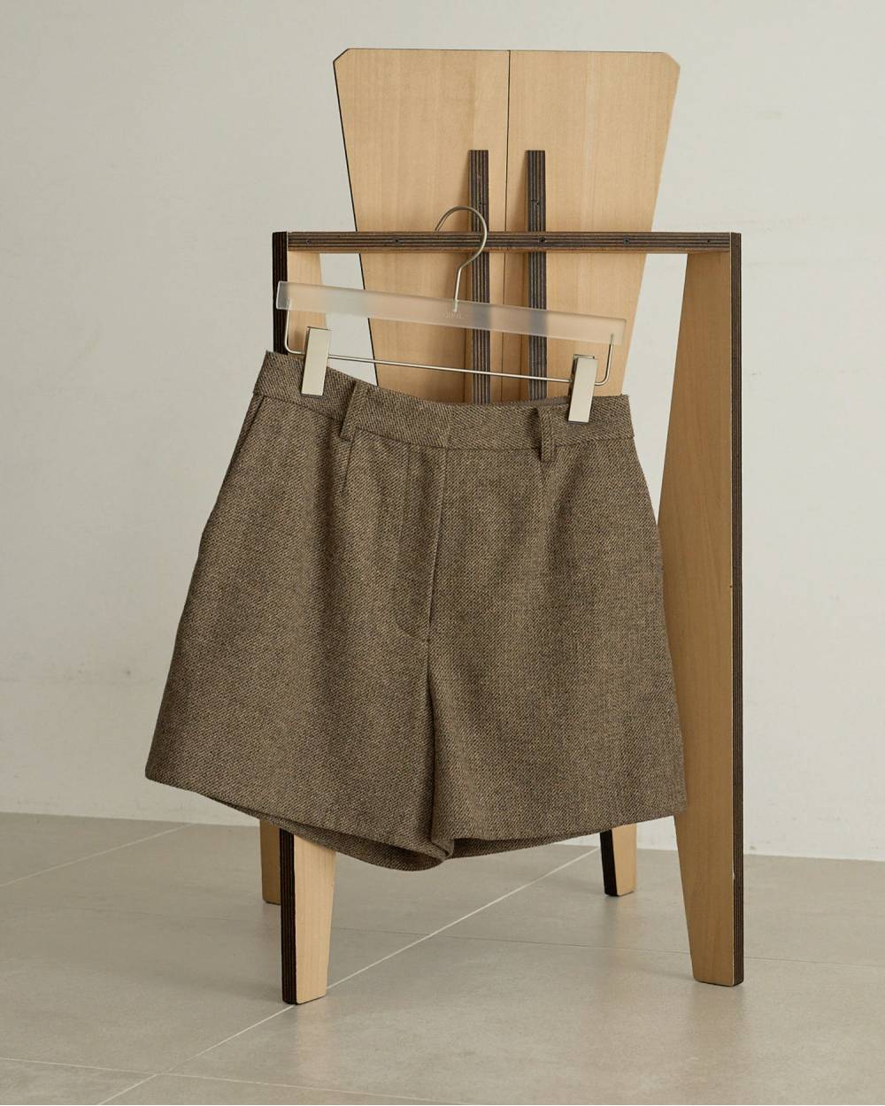 【anuke 2026 PRE FALL COLLECTION】Herringbone Short Pants - Champdelarose
