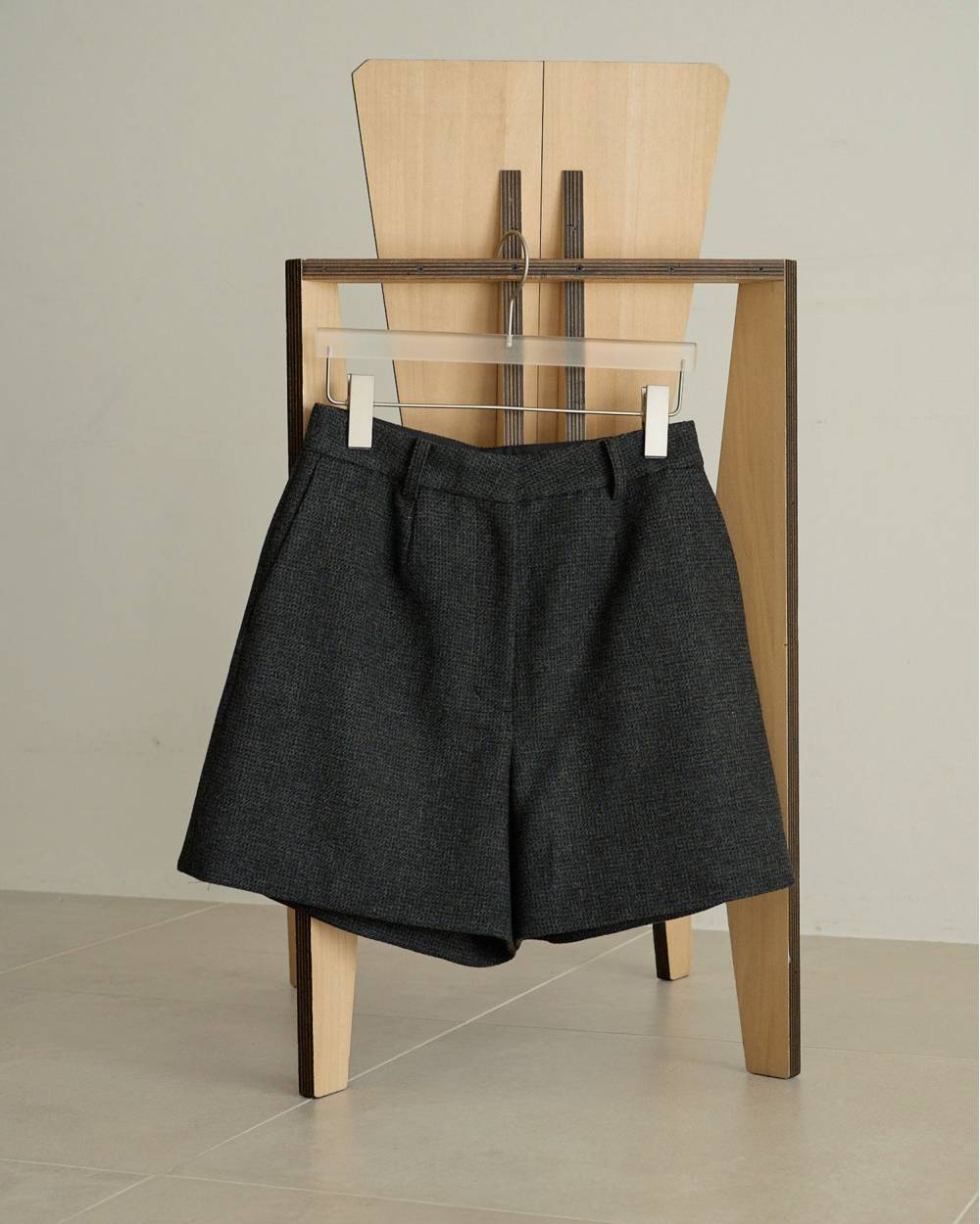 【anuke 2026 PRE FALL COLLECTION】Herringbone Short Pants - Champdelarose